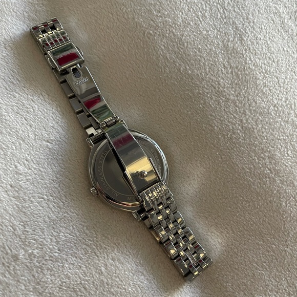 Michael Kors Watch Mother of Pearl Stainless - Picture 5 of 6